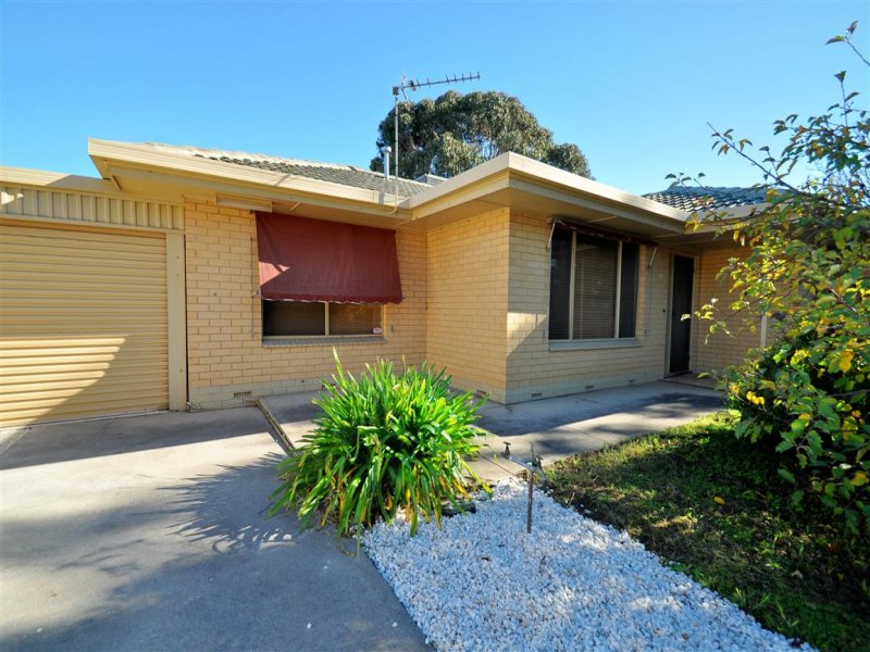 21 Edwina Drive, Morphett Vale, SA 5162