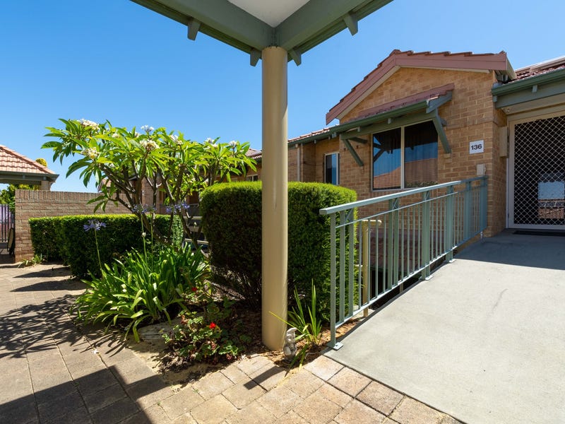 136/10 Timbercrest Rise, Woodvale, WA 6026