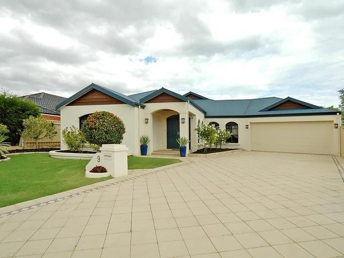 9 Galveston Loop, Iluka, WA 6028 Property Details