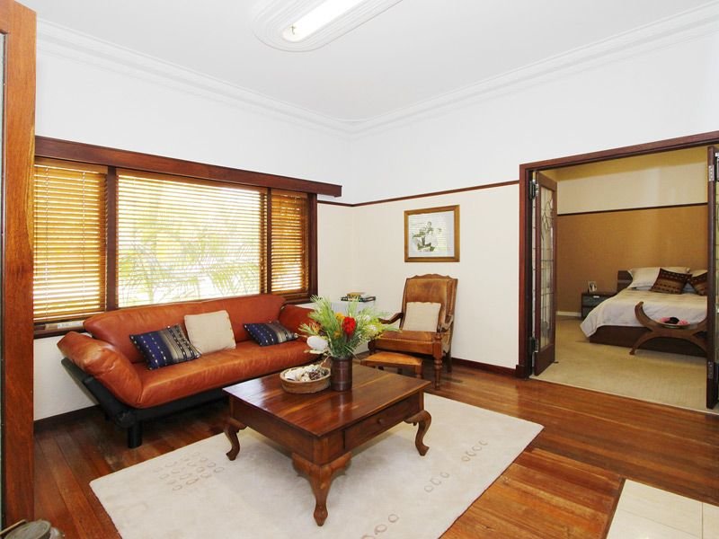 9 Birdwood Circus, Bicton, WA 6157 Property Details