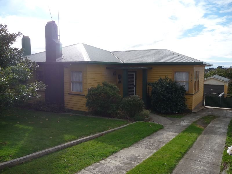 180 Steele Street, Devonport, TAS 7310