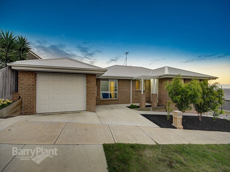 35 Grantham Drive, Highton, Vic 3216 Property Details