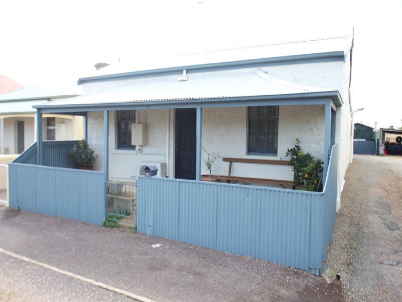 20 Caroline Street, Moonta, SA 5558