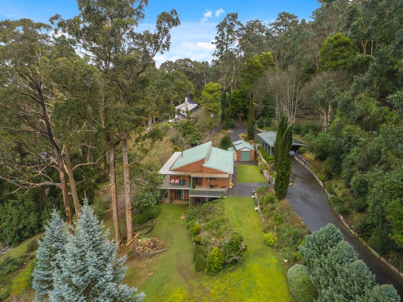 Real Estate & Property for Sale in 26 Hotham Ave, Mount Macedon, VIC 3441