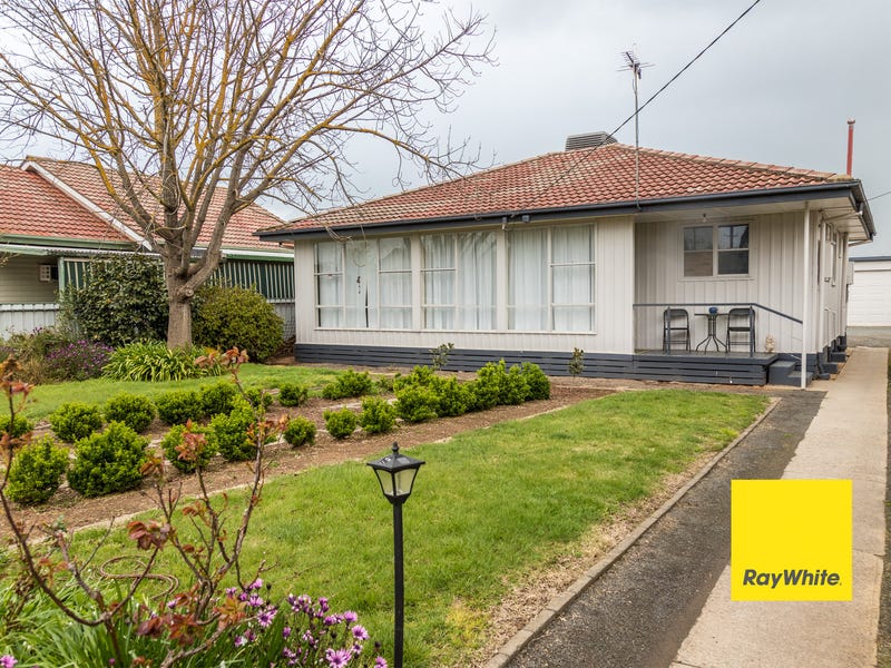 27 Stonehaven Road, Tatura, Vic 3616 House for Sale