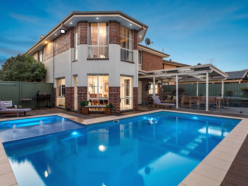 2 Glenrowan Drive, Harrington Park, NSW 2567