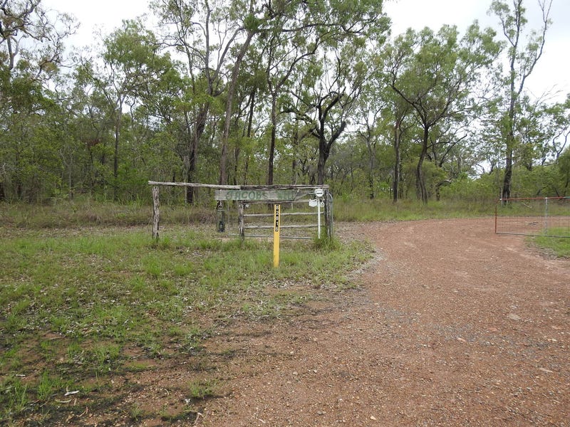 82816 Bruce Highway, Clairview, QLD 4741