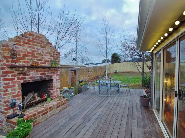 7 Westmount Road, Healesville, Vic 3777 Property Details