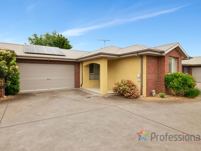 10/11 Graham Street, Bacchus Marsh, VIC 3340
