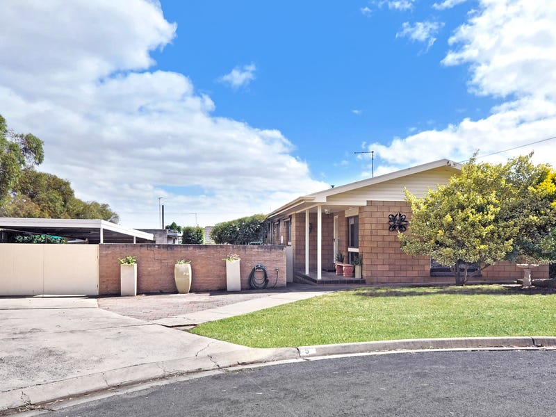 5 Hillview Avenue, Maryborough, Vic 3465 Property Details