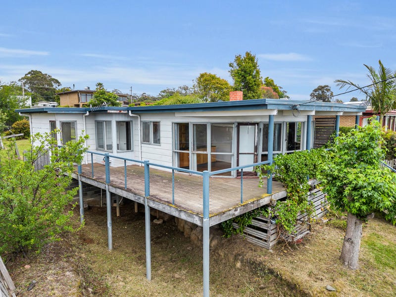 19 Brady Street, Mallacoota, Vic 3892 House for Sale