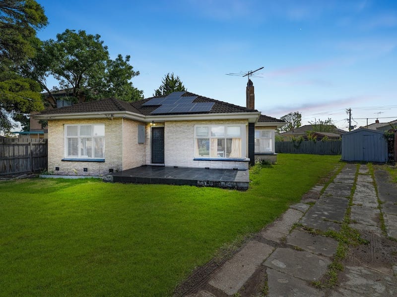 12 Davey Court, Springvale, Vic 3171 House for Sale