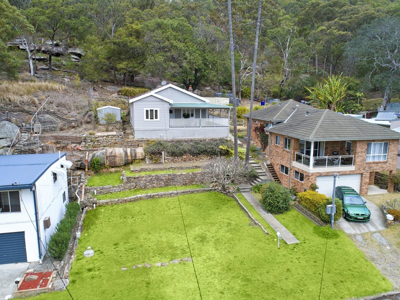 18 Street, Brooklyn, NSW 2083 Property Details