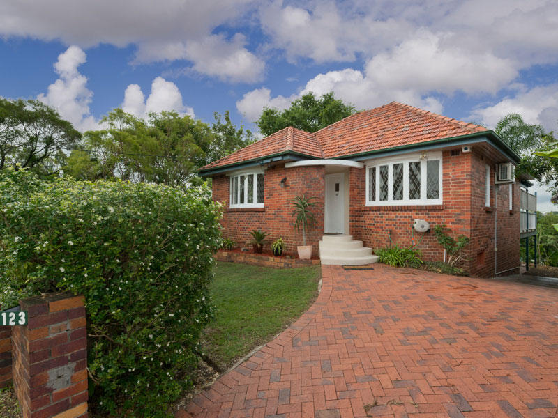 123 Birdwood Terrace, Auchenflower, Qld 4066 Property Details