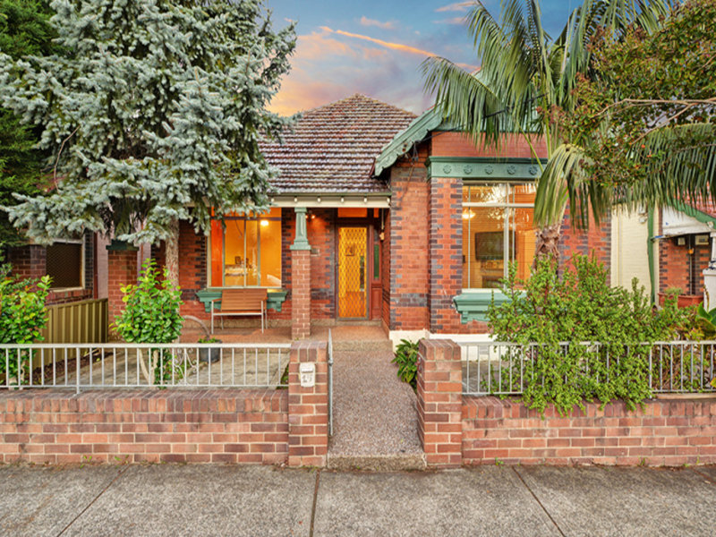 15 England Avenue, Marrickville, NSW 2204 Property Details
