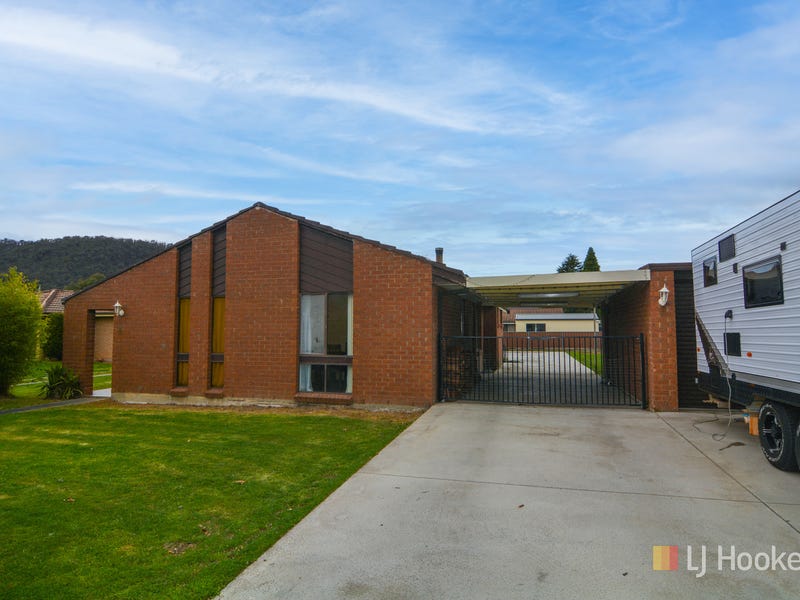 7 Evans Close, Lithgow, NSW 2790 House for Sale