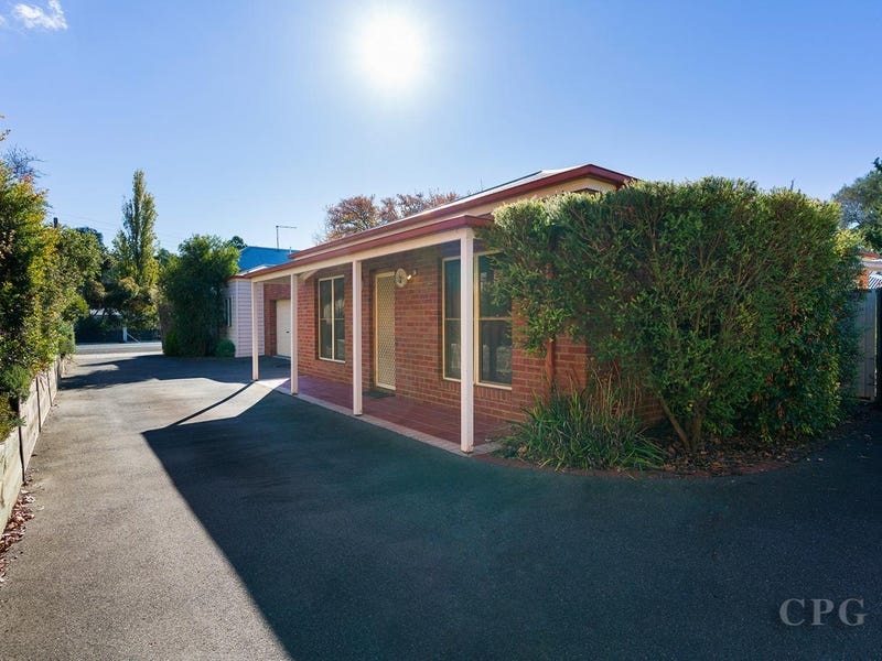 2/37 Johnstone Street, Castlemaine, Vic 3450 Property Details