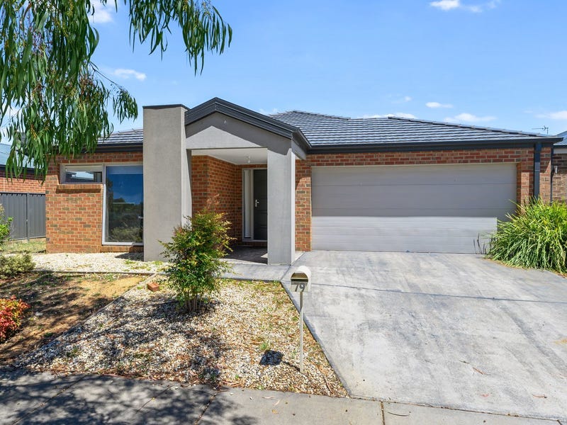 79 Greenfield Drive, Epsom, Vic 3551 Property Details