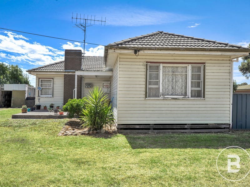 19 Astbury Street, Avoca, Vic 3467 Property Details