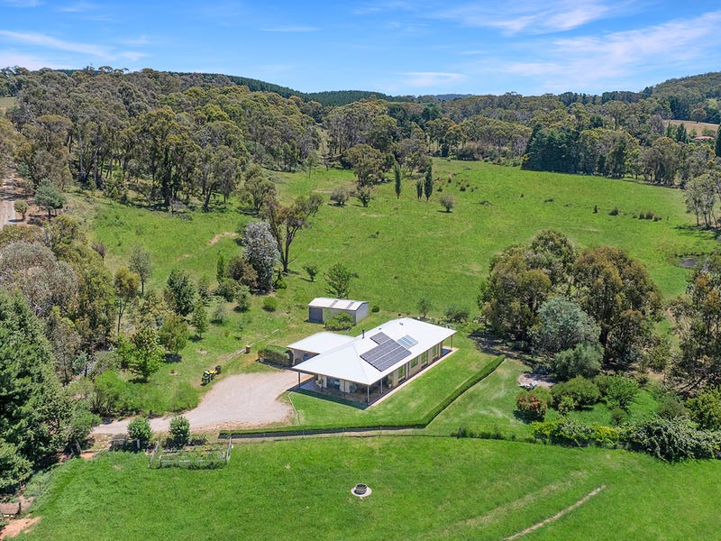 258 Berrilee Road, Canobolas, NSW 2800 Property Details