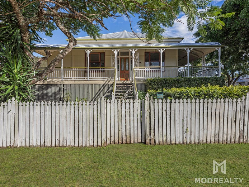 149 Glebe Road, Silkstone, QLD 4304