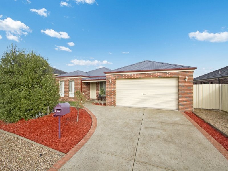61 Cottage Crescent, Kilmore, Vic 3764 Property Details