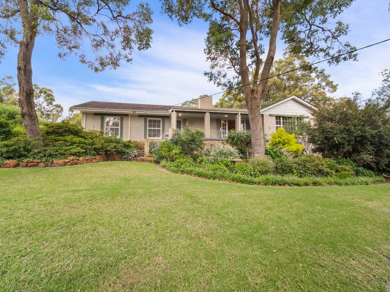 18 Gladys Road, Lesmurdie, WA 6076 Property Details