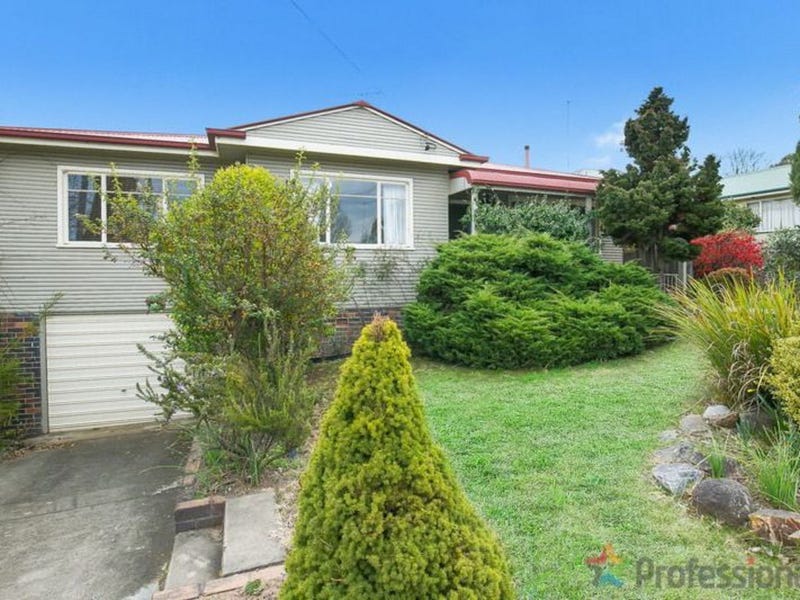 74 Jessie Street, Armidale, NSW 2350 Property Details