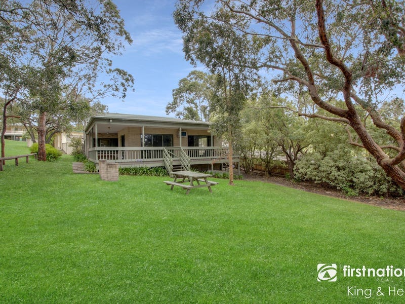 573 Lake Tyers Beach Road, Lake Tyers Beach, VIC 3909