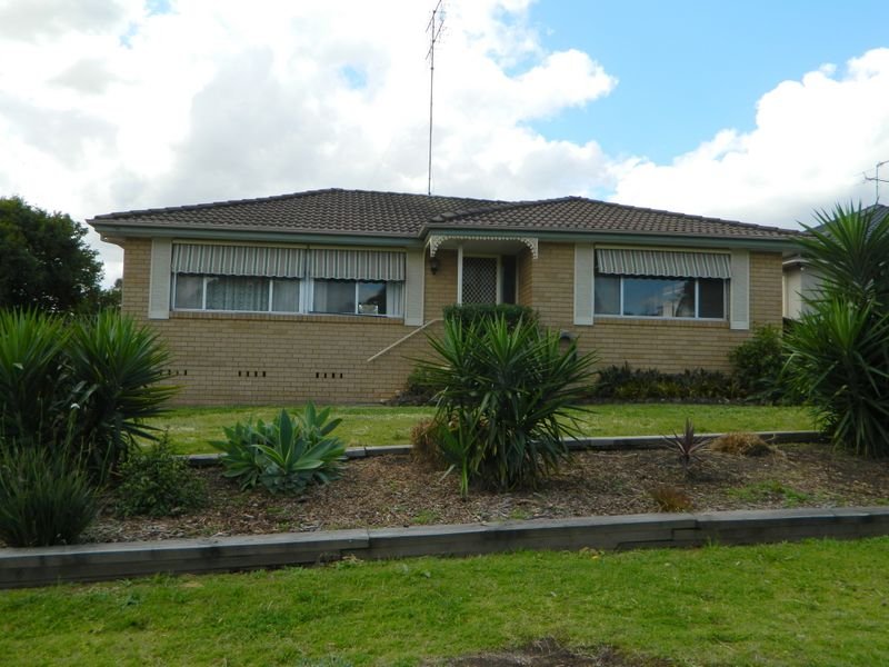11 Hingerty Place, South Penrith, NSW 2750