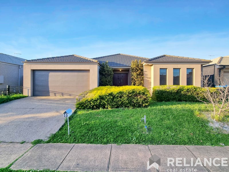 10 Beaurepaire Drive, Point Cook, VIC 3030