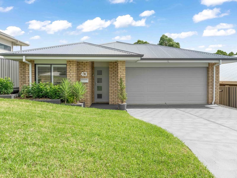 43 Pandanus Circuit, Bolwarra, NSW 2320 Property Details