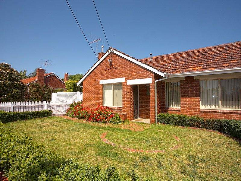 130 Devonshire Road, Sunshine, VIC 3020