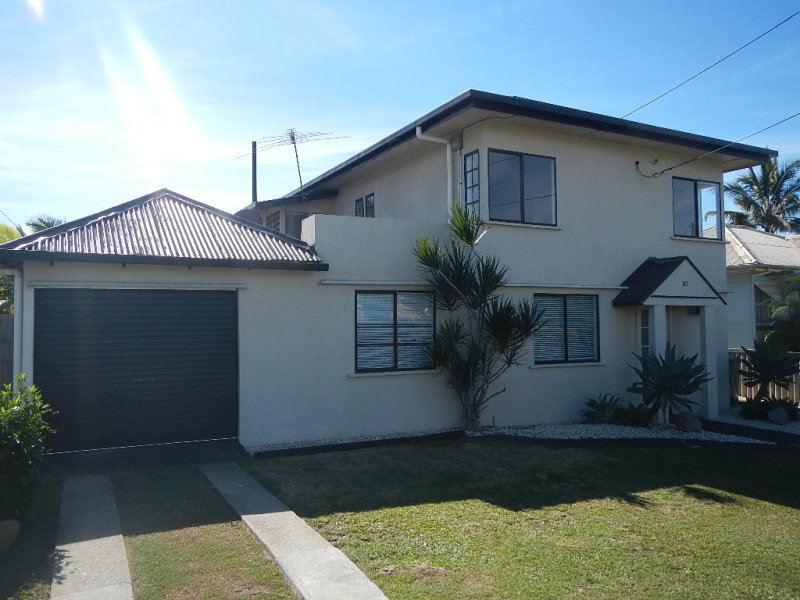 82 Ellen Street, Woody Point, QLD 4019