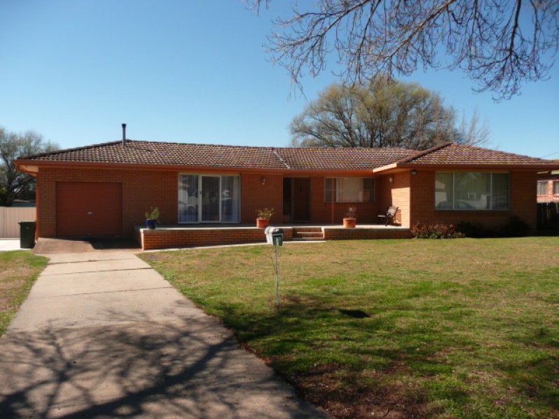 8 Heron Street, Glen Innes, NSW 2370