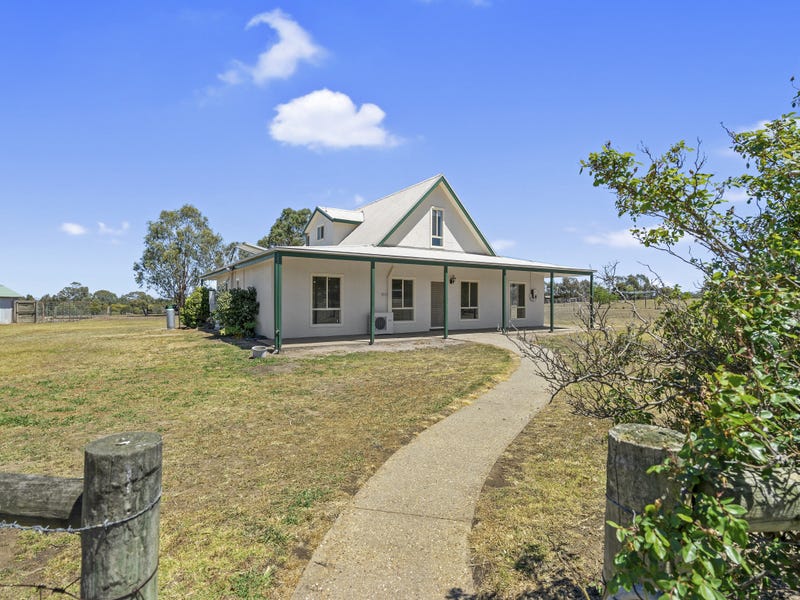 65 Three Chain Road, Maffra, VIC 3860