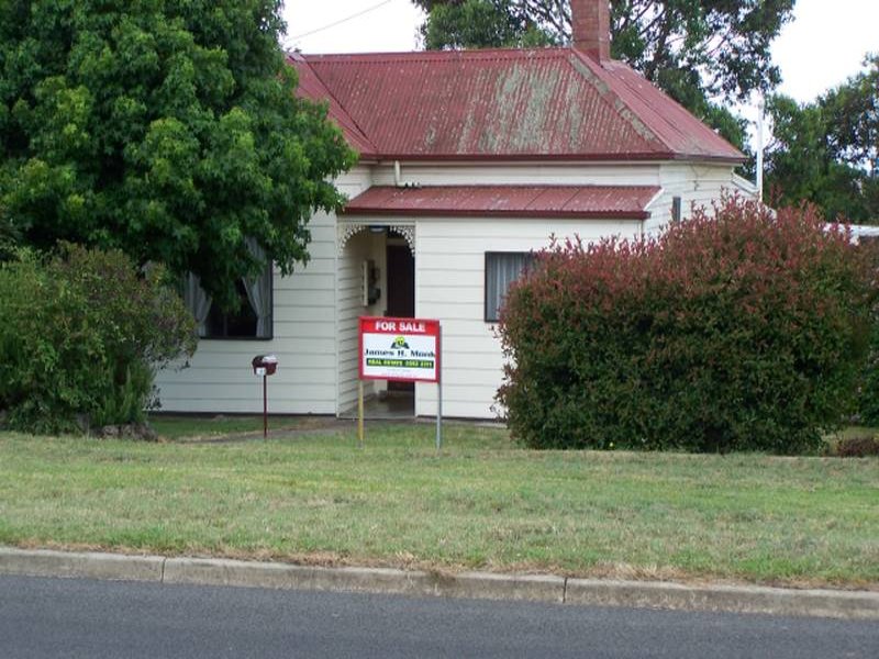 144 Baynes Street, Terang, Vic 3264 Property Details