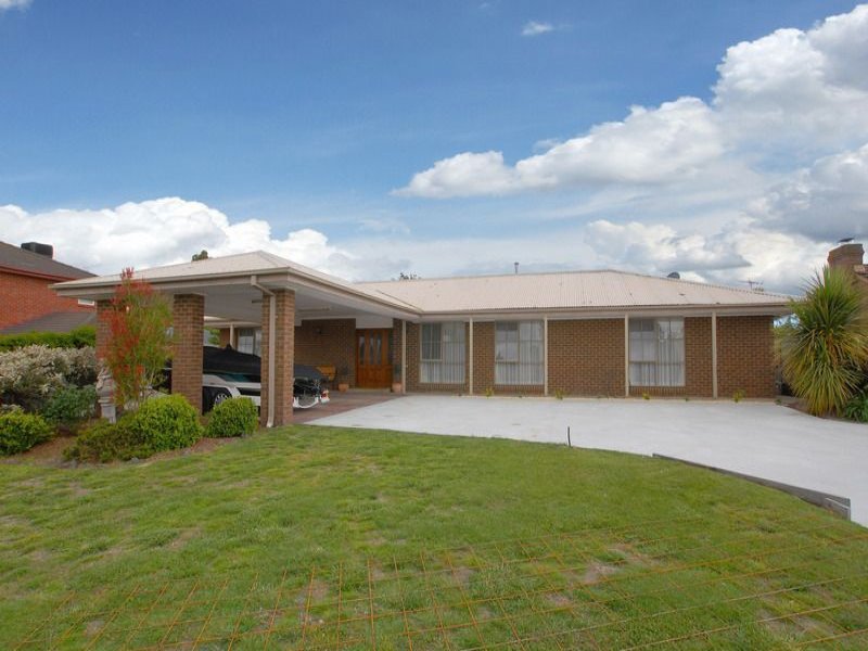 53 Yarralumla Drive, Langwarrin, Vic 3910 Property Details