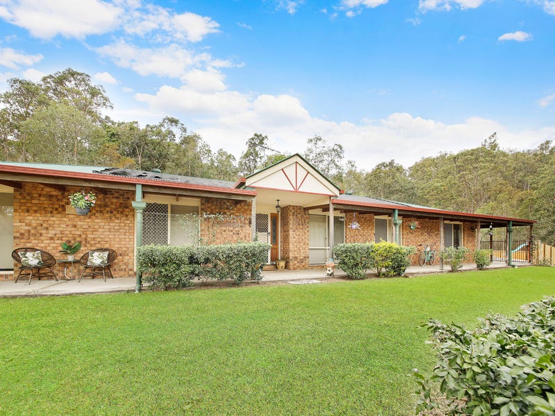 18 Balmoral Road, Draper, Qld 4520 Property Details