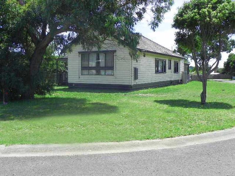 108 SMYTHE STREET, Corinella, Vic 3984 Property Details