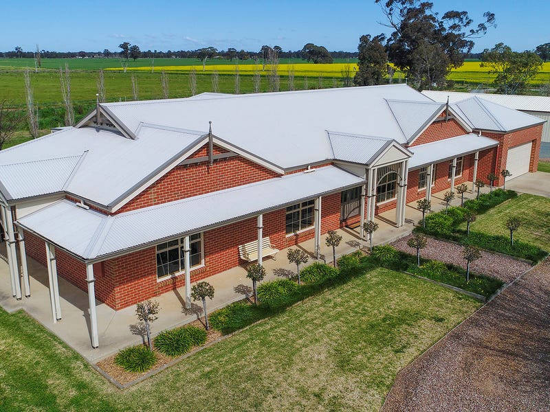 290 River Road, Kialla, VIC 3631