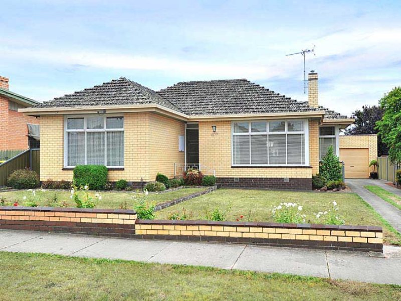 1058 Norman Street, Wendouree, Vic 3355 Property Details
