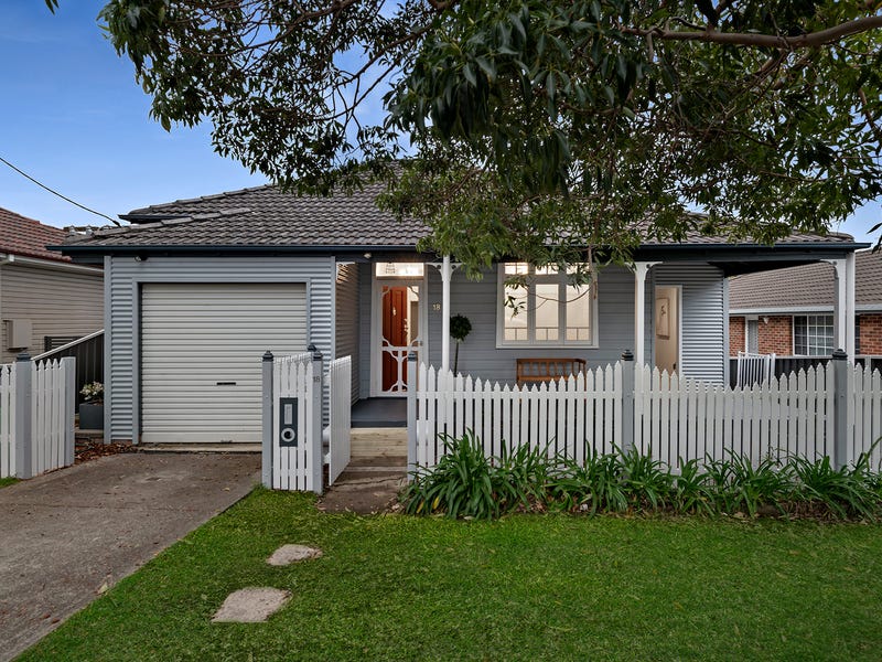 18 Platt Street, Wallsend, NSW 2287 Property Details