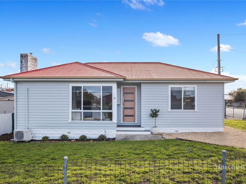 8 Cross Street, Midway Point, TAS 7171