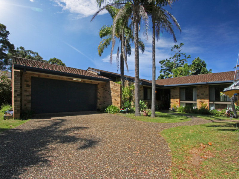 31 Hume Road, Surf Beach, NSW 2536 31 Hume Road, Surf Beach, NSW 2536