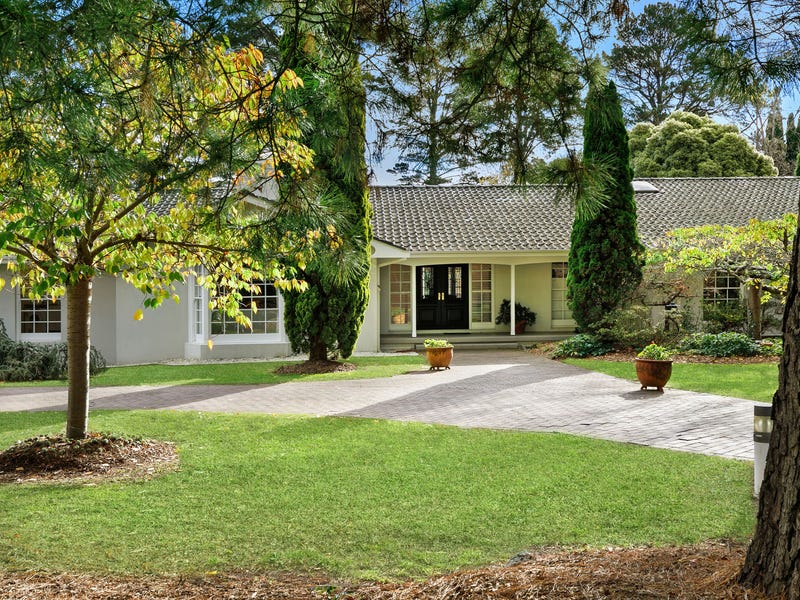 4 Nerang Street, Burradoo, NSW 2576