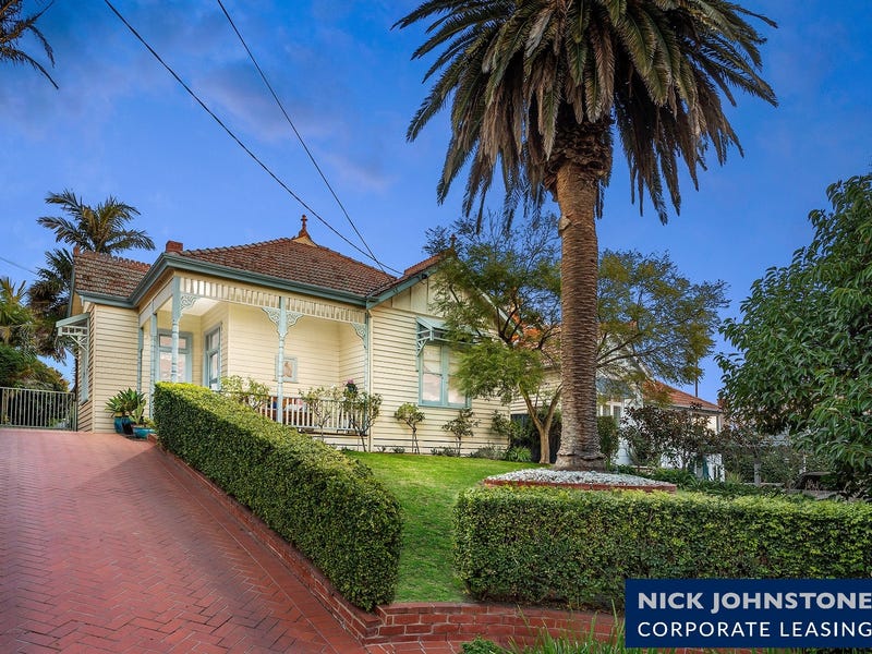 8 Linacre Road, Hampton, VIC 3188