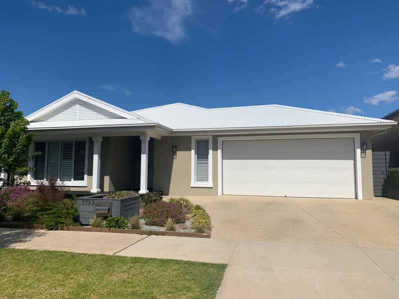 2133 Warralily Boulevard, Armstrong Creek, VIC 3217