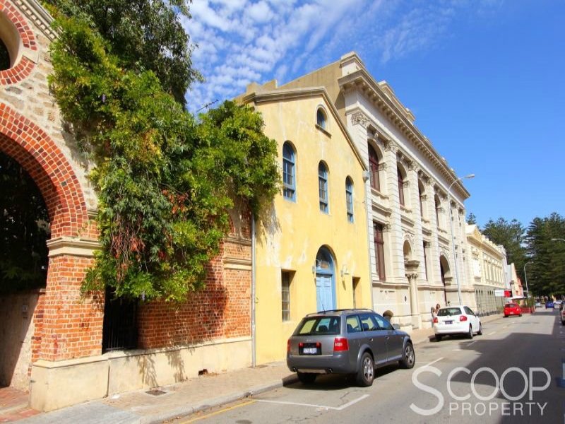 1/36 Henry Street, Fremantle, WA 6160 Property Details