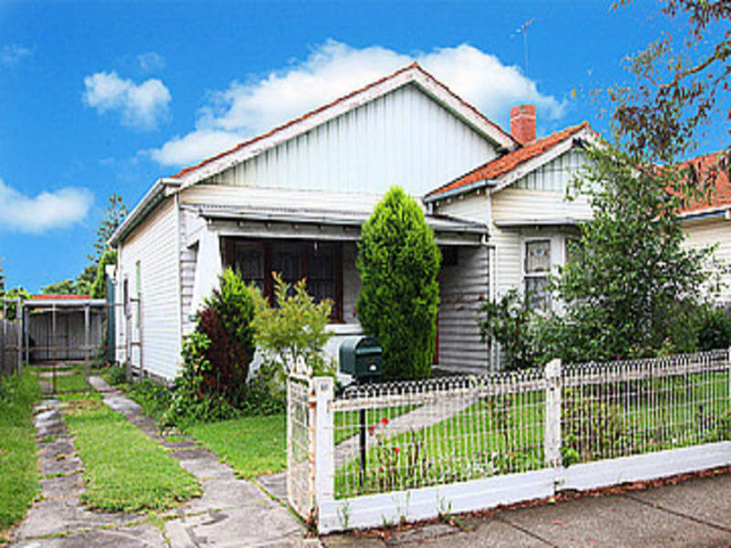 11 Pearson Street, Brunswick West, VIC 3055